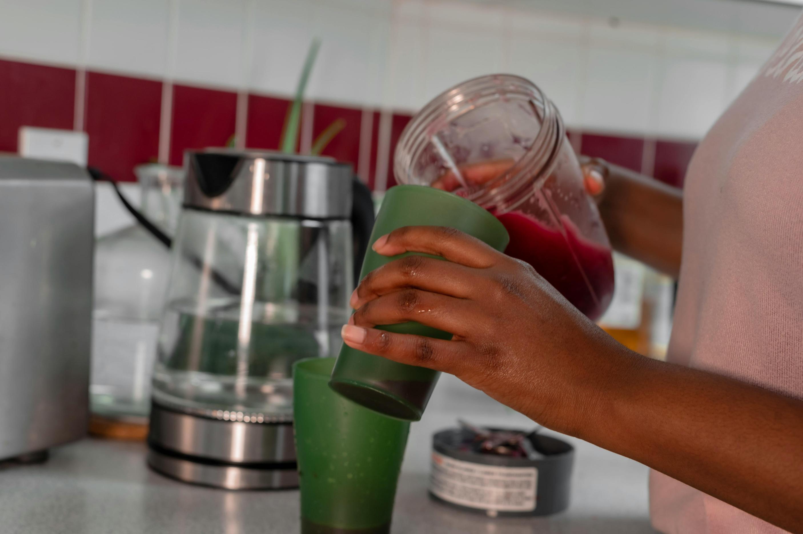 Can You Use a Blender as a Juicer? A Complete Guide for 2024